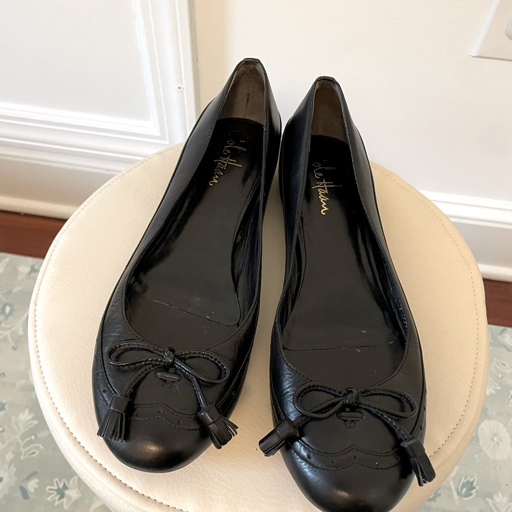 Cole Haan Black Leather Ballet Flats Tassel Bow Size 8.5